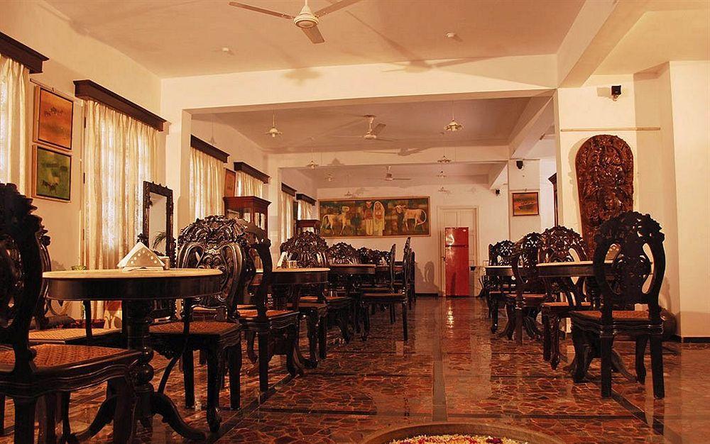Welcomheritage Panjim Pousada Panaji Exteriör bild