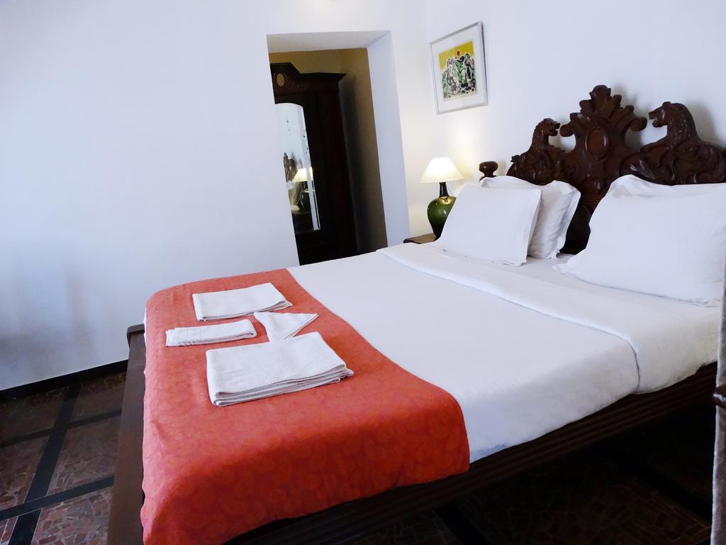 Welcomheritage Panjim Pousada Panaji Rum bild