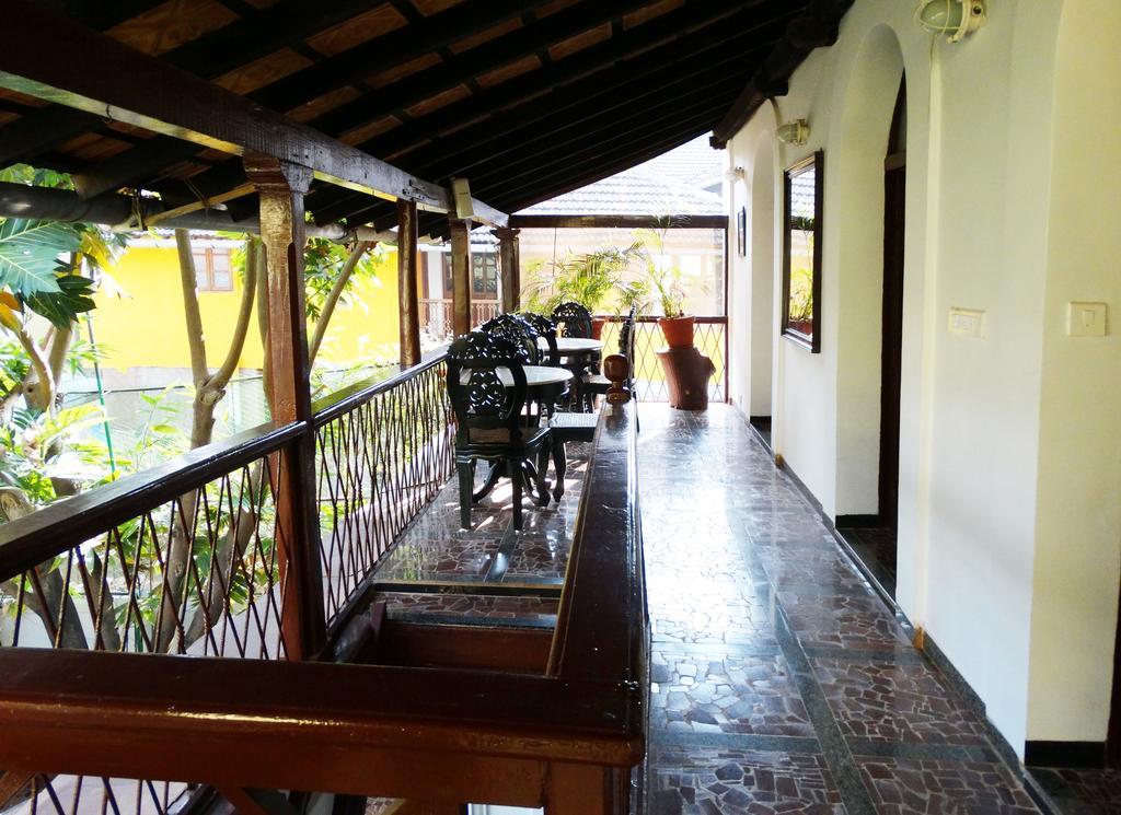 Welcomheritage Panjim Pousada Panaji Exteriör bild